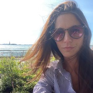 Meet your Posher, Carly